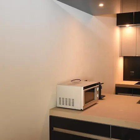 Comfortable 1br Flat At Great Location - Baron 24 * زيورخ